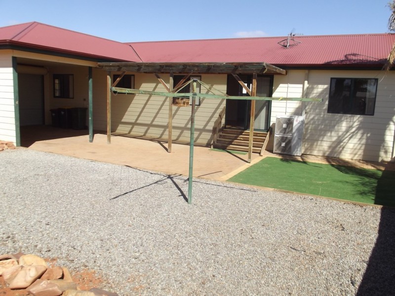 9 Pogona Court, Roxby Downs SA 5725