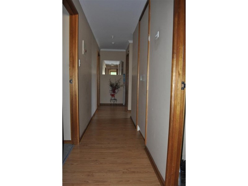 42 Hermit Street, Roxby Downs SA 5725