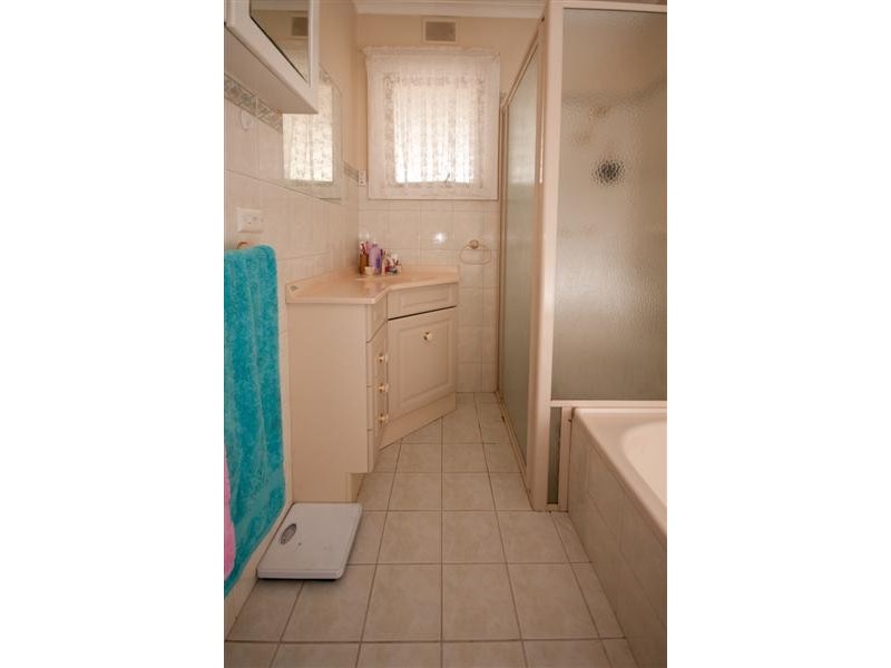 11 Myall Street, Renmark SA 5341