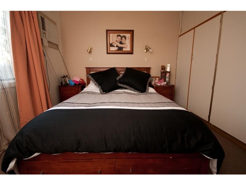 11 Myall Street, Renmark SA 5341