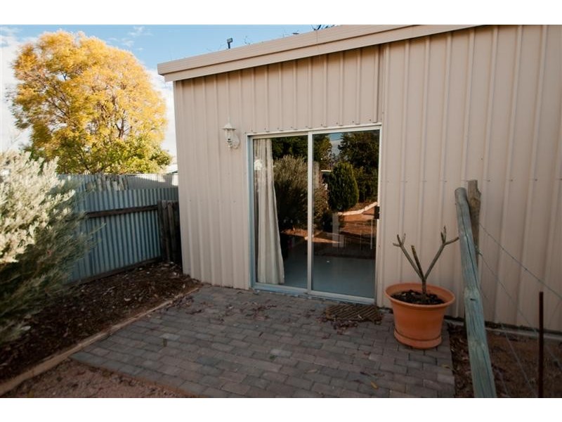 11 Myall Street, Renmark SA 5341