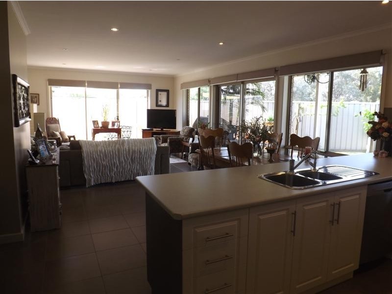5 Cook Street, Renmark SA 5341
