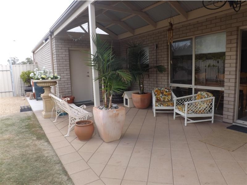 5 Cook Street, Renmark SA 5341