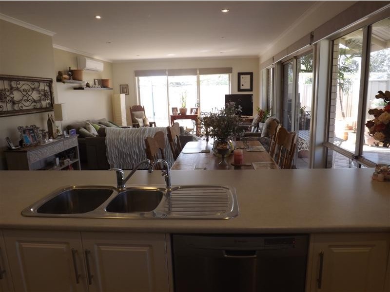 5 Cook Street, Renmark SA 5341