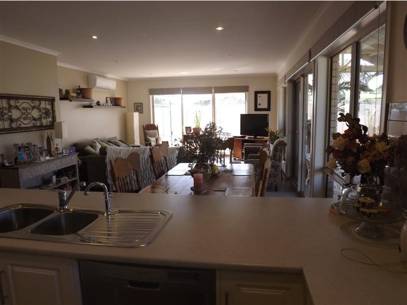 5 Cook Street, Renmark SA 5341