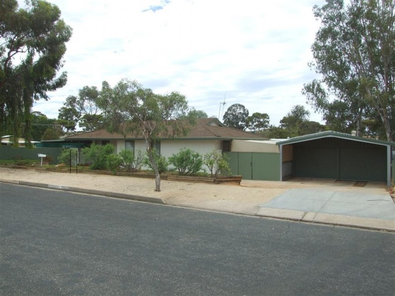 14 Bahnisch Ave, Berri SA 5343