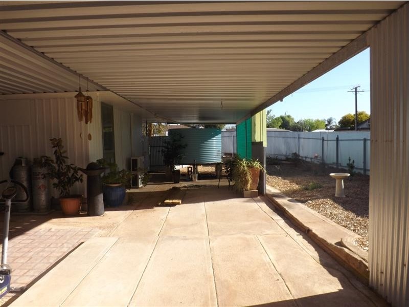 14 Bahnisch Ave, Berri SA 5343
