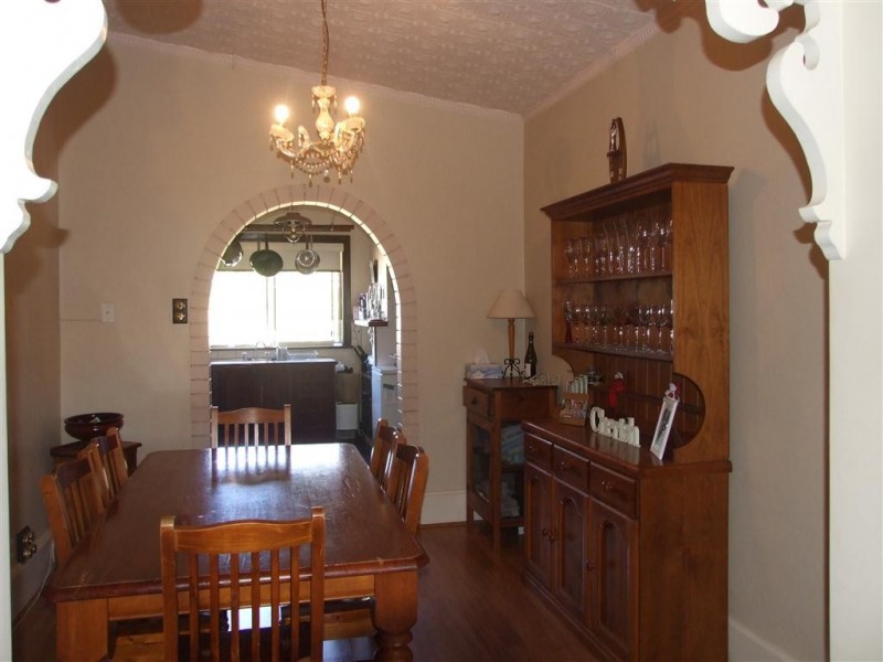 30 Third Street, Loxton SA 5333