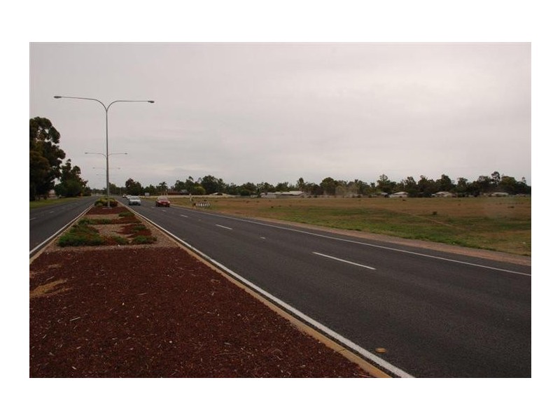 Lots 95 and 96 Renmark Ave, Renmark SA 5341