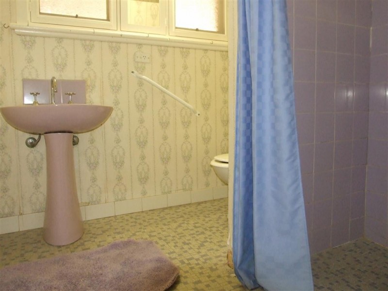 75 Sixteenth Street, Renmark SA 5341