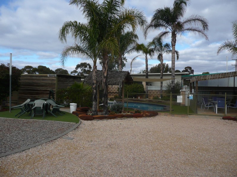 11 – 13 Anderson Terrace, Glossop SA 5344