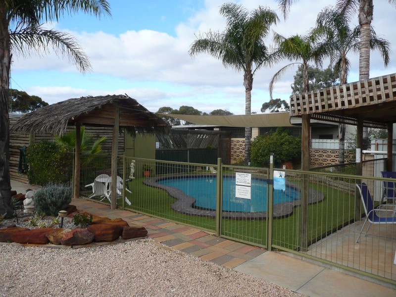 11 – 13 Anderson Terrace, Glossop SA 5344