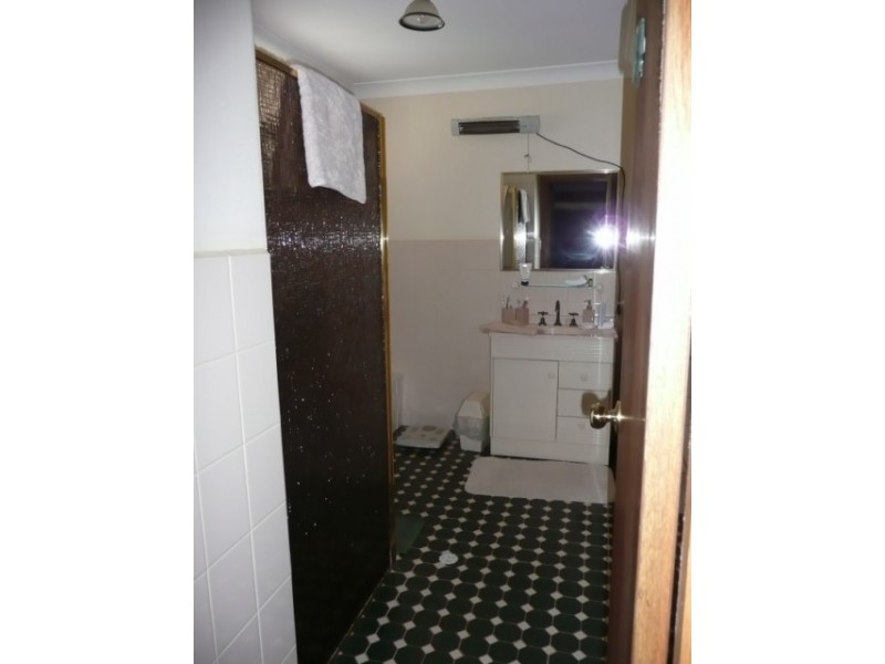 11 – 13 Anderson Terrace, Glossop SA 5344