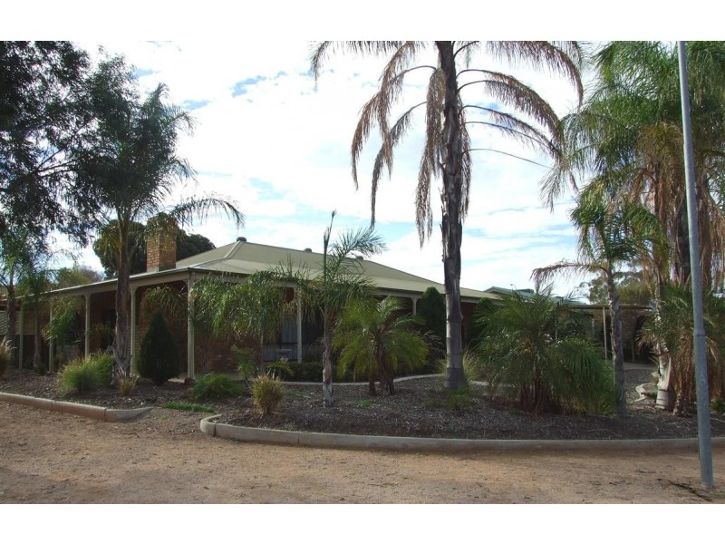 2 Arndt Street, Berri SA 5343