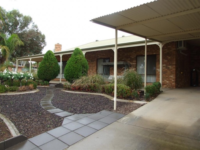 2 Arndt Street, Berri SA 5343