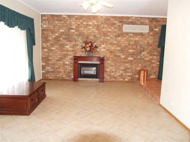 2 Arndt Street, Berri SA 5343