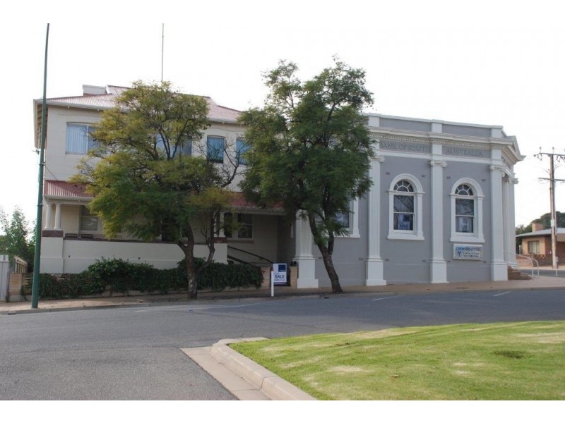 56A and 56B East Terrace, Loxton SA 5333