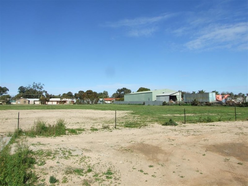 Lot 4 Renmark Ave, Renmark SA 5341