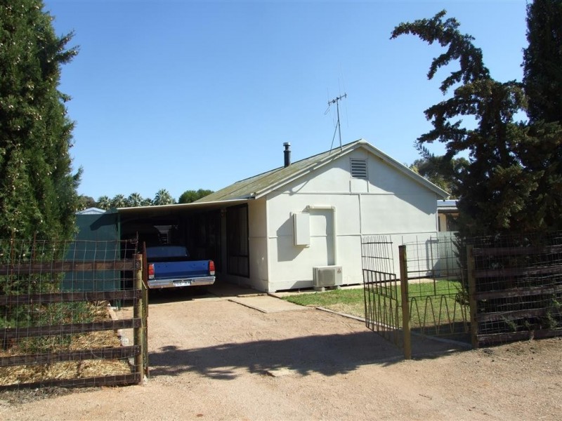 18 Woodhouse Crescent, Glossop SA 5344