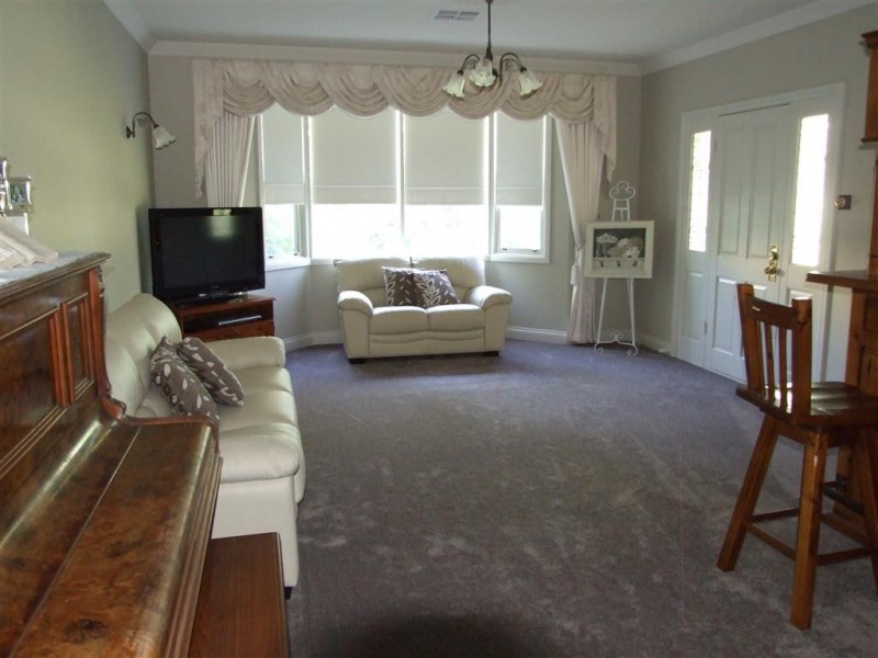 17 Twenty-First Street, Renmark SA 5341