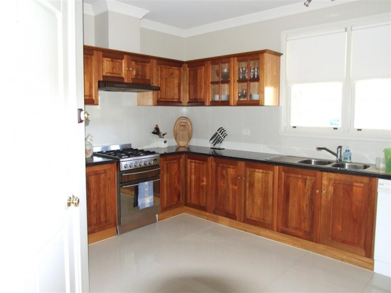 17 Twenty-First Street, Renmark SA 5341