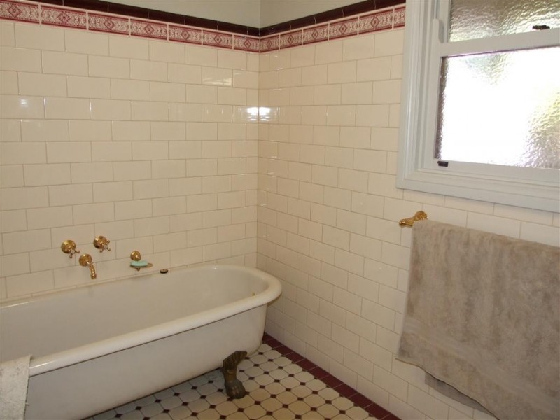 17 Twenty-First Street, Renmark SA 5341