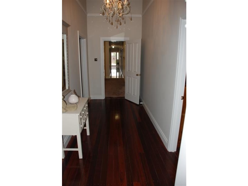 17 Twenty-First Street, Renmark SA 5341
