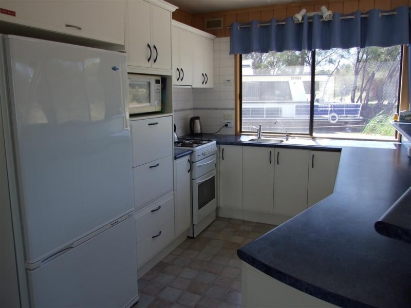 5 Lock Road, Paringa SA 5340