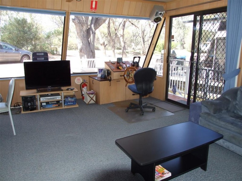 5 Lock Road, Paringa SA 5340