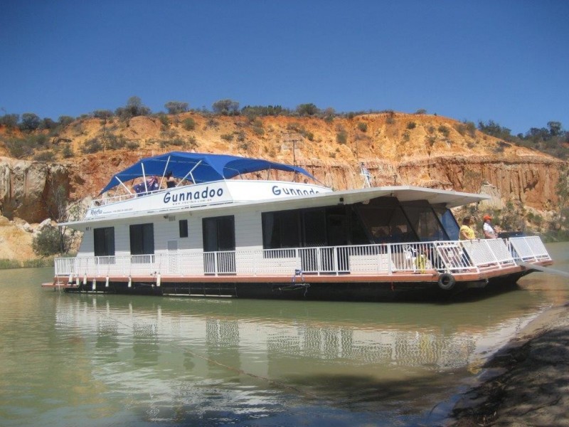 5 Lock Road, Paringa SA 5340