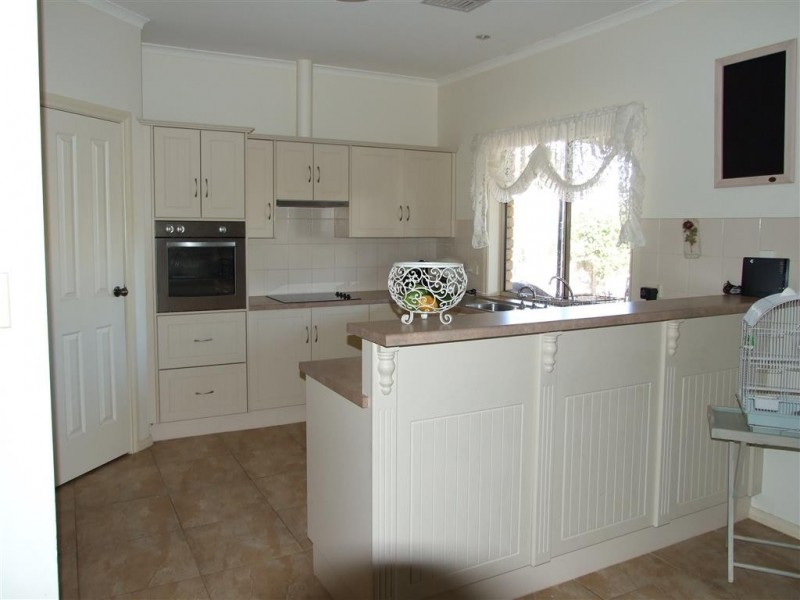 55 Pyap Street, Renmark SA 5341