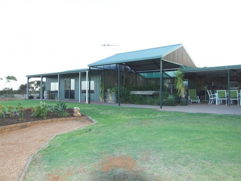 172 Pike Creek Road Lyrup via, Renmark SA 5341