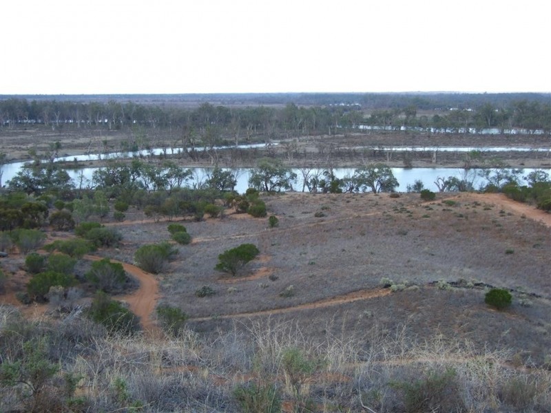 172 Pike Creek Road Lyrup via, Renmark SA 5341