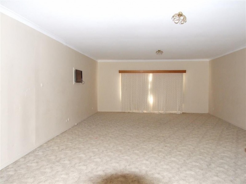 214 Cooltong Avenue, Renmark SA 5341
