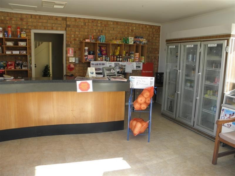 9109 Sturt Highway, Blanchetown SA 5357