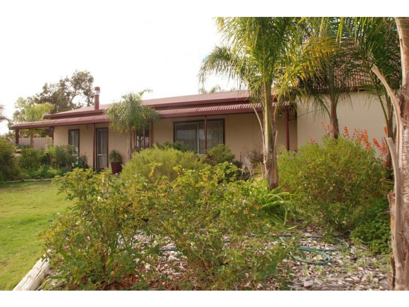 197 Thompson Road, Waikerie SA 5330