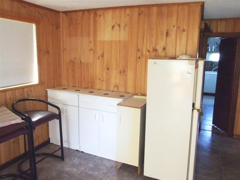 1B Murray Avenue, Renmark SA 5341