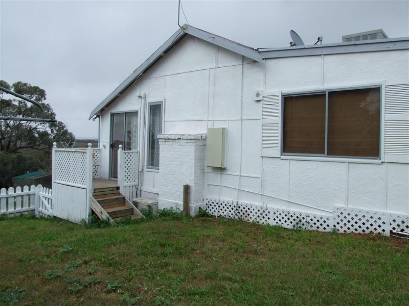 31 Foreman Road, Berri SA 5343