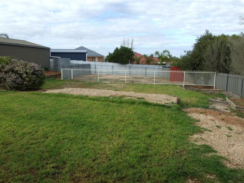 6 Middleton Avenue, Paringa SA 5340