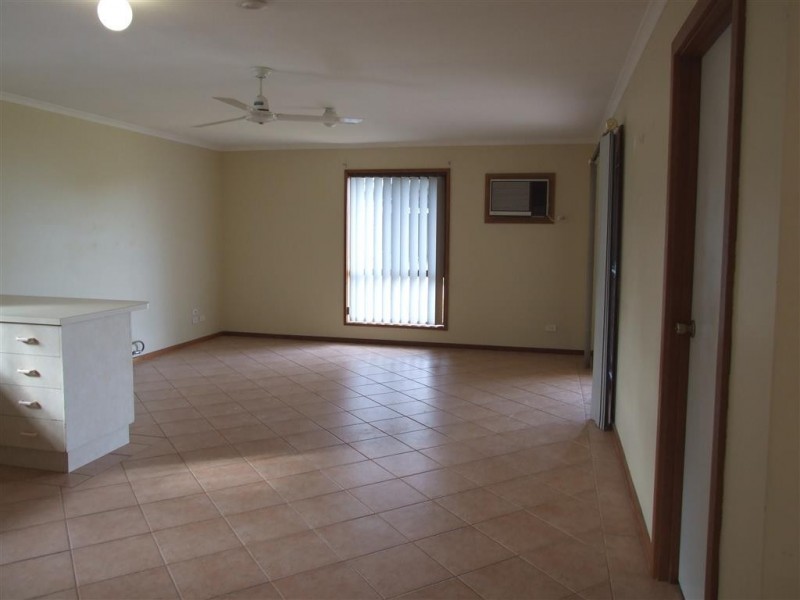 6 Middleton Avenue, Paringa SA 5340