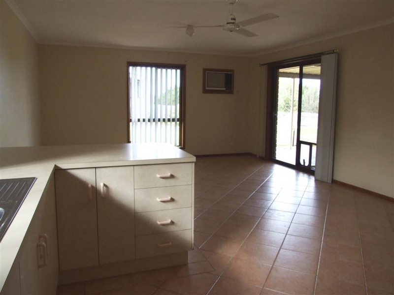 6 Middleton Avenue, Paringa SA 5340