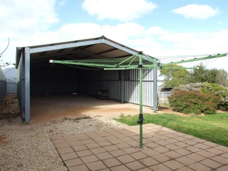 6 Middleton Avenue, Paringa SA 5340