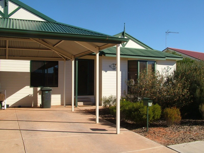 30C Coolibah Dr, Roxby Downs SA 5725