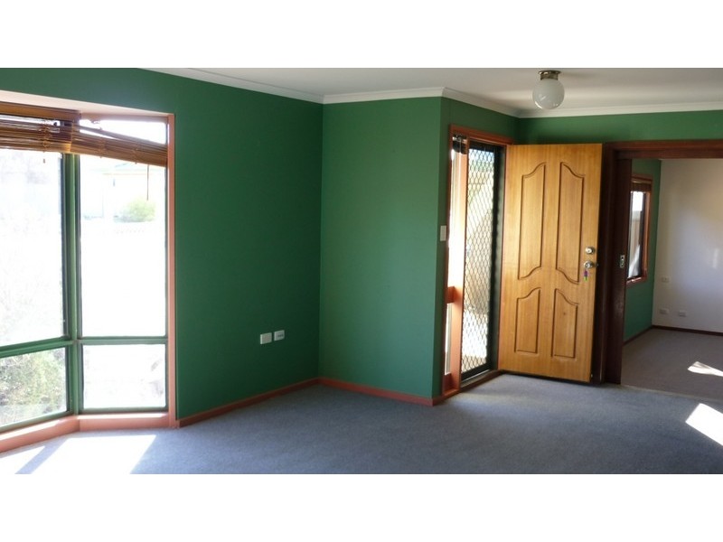 30C Coolibah Dr, Roxby Downs SA 5725