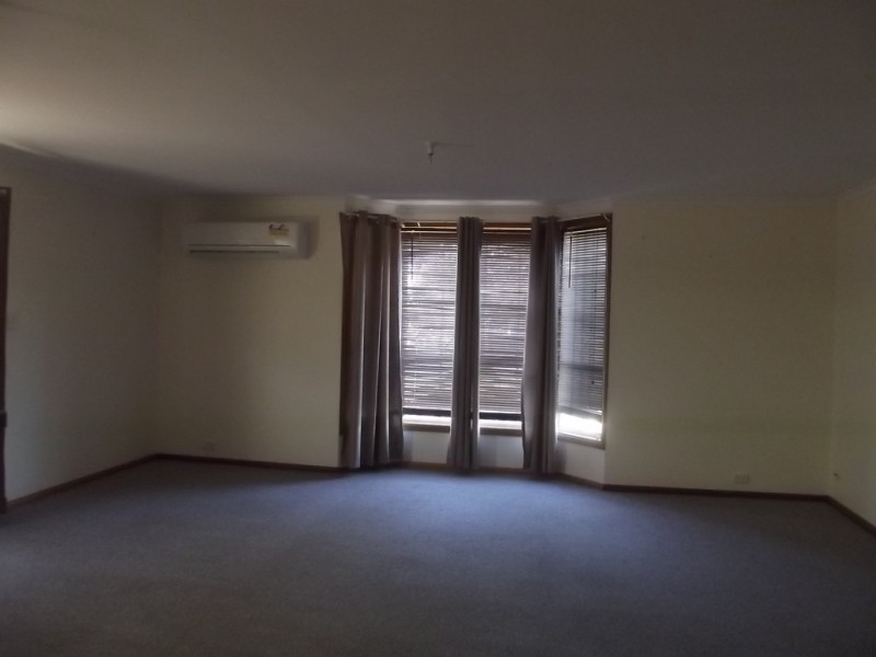 28A Quandong Street, Roxby Downs SA 5725