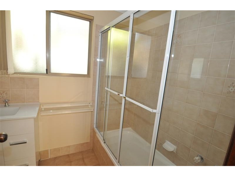 1/12 Kennebery Crescent, Roxby Downs SA 5725