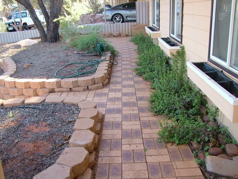 24 Irrapatana Street, Roxby Downs SA 5725