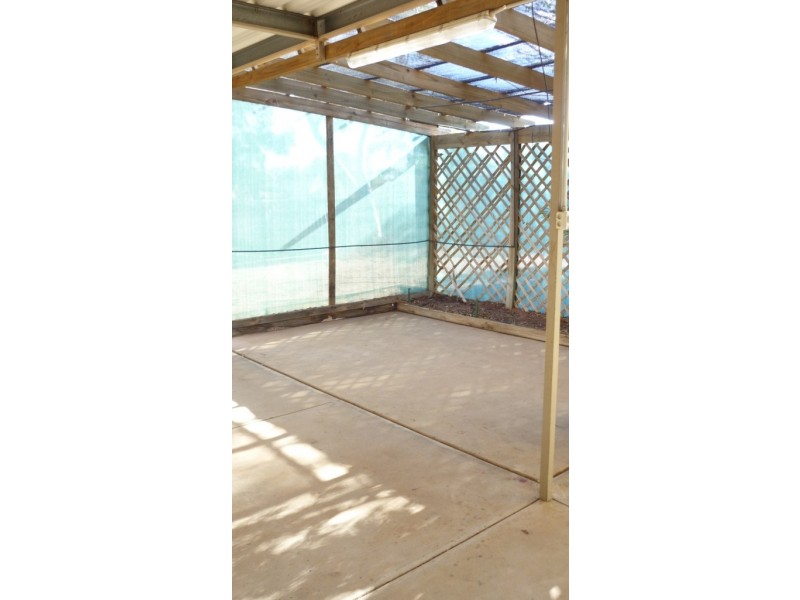 3 Alberrie Street, Roxby Downs SA 5725