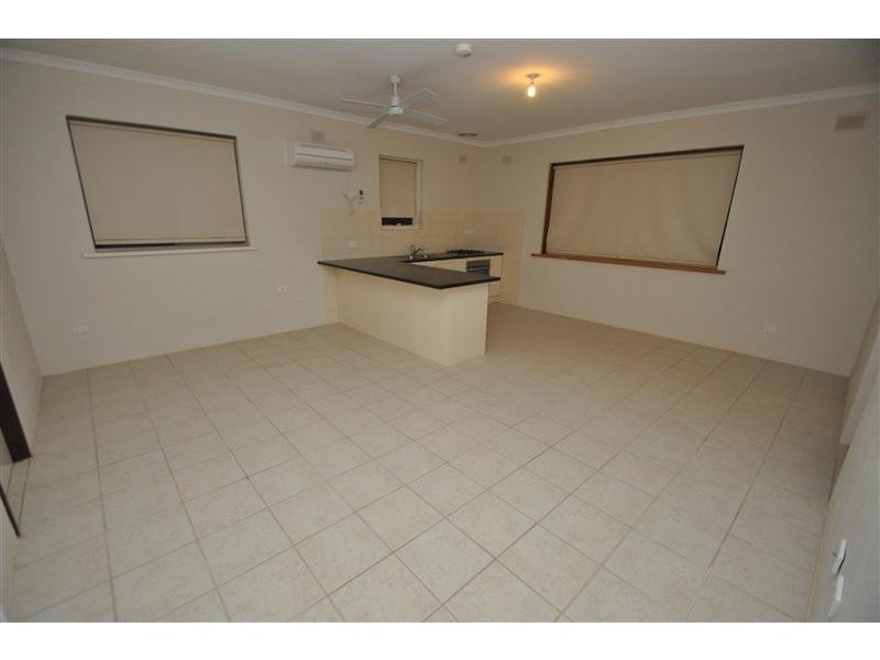 600 A Government Road, Andamooka SA 5722