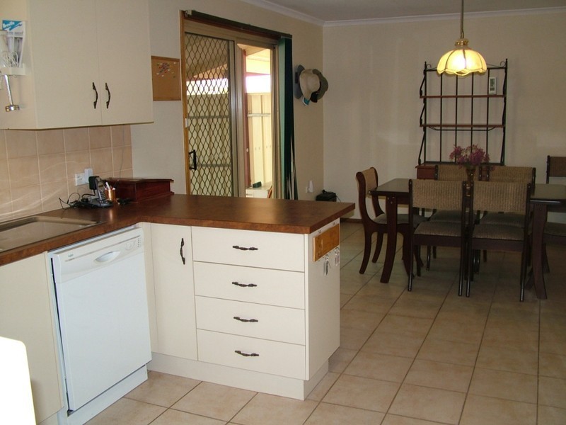 34 Pioneer Drive, Roxby Downs SA 5725